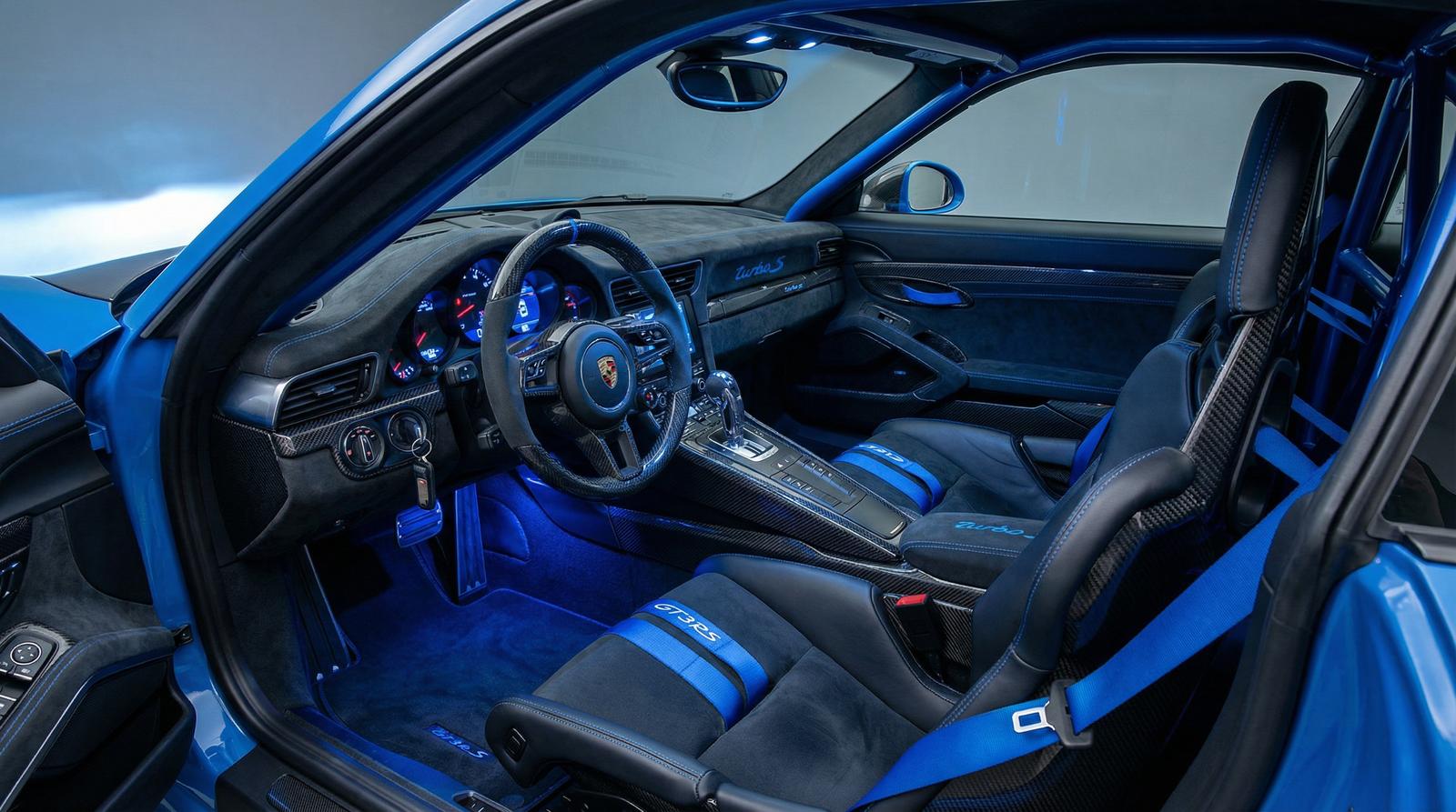 蓝导航 - 保时捷911内饰改装视频教程详解